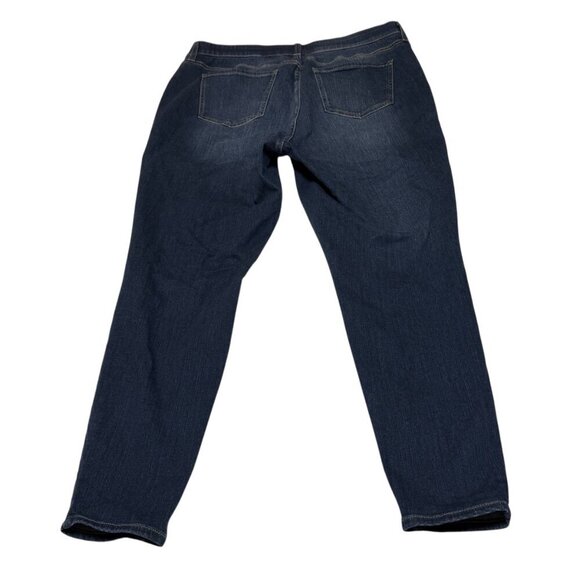 Torrid Premium Sky High Skinny Jeans Size 16R Medium Wash Stretch Denim Womens - Picture 8 of 9